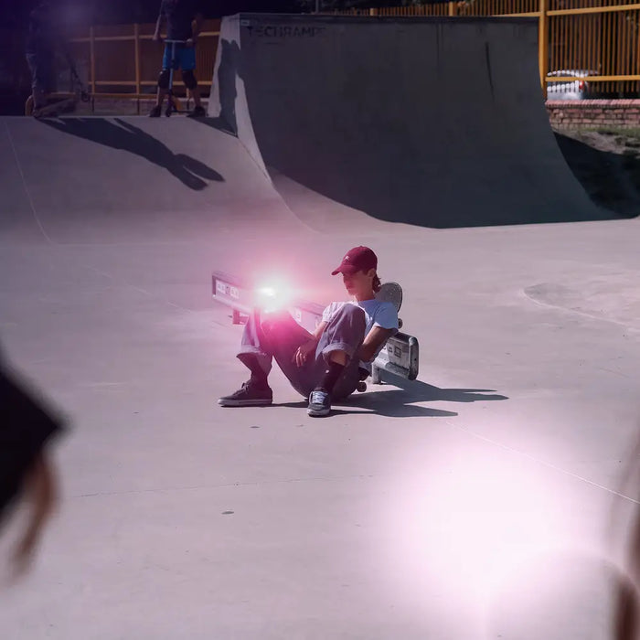 3mk Rainbow Privacy Tempered Glass for Apple iPhone 16e - *Kategoria tymczasowa<<<HurtelXML