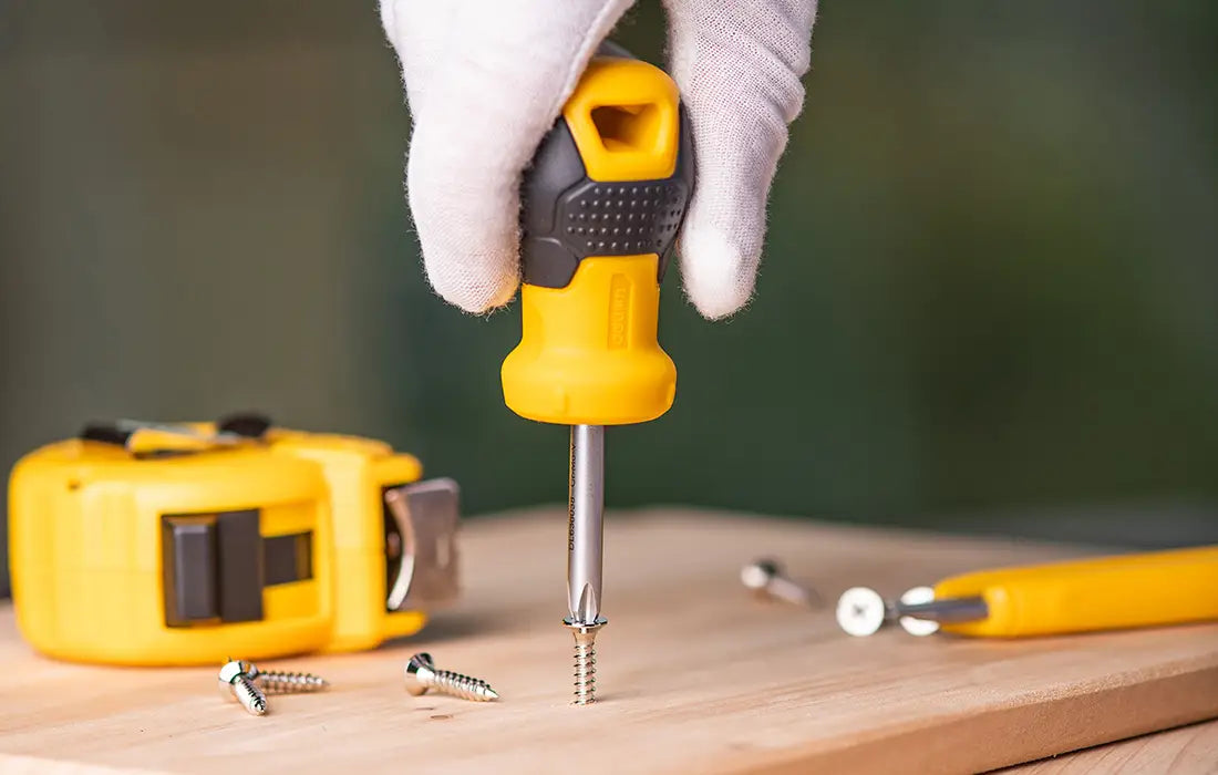 Philips Screwdriver PH2x38mm Deli Tools EDL636038 (yellow)