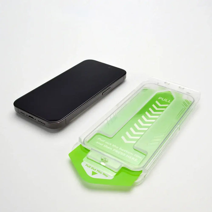9H tempered glass with mounting frame for iPhone 13 Pro Wozinsky Premium Glass - black - Cell phone tempered