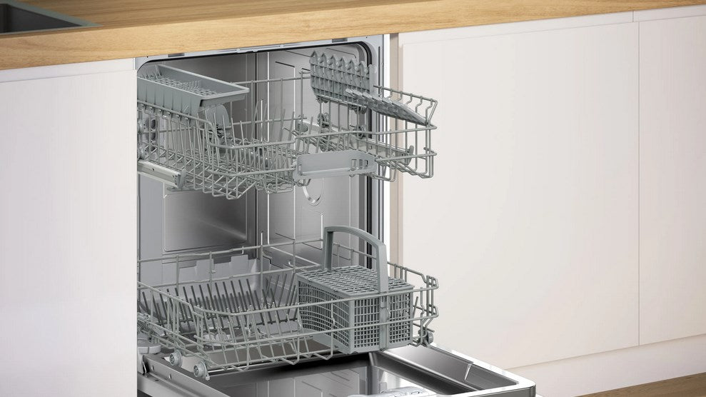 Bosch Serie 4 SMV4HTX03E dishwasher Fully built-in 13 place settings D