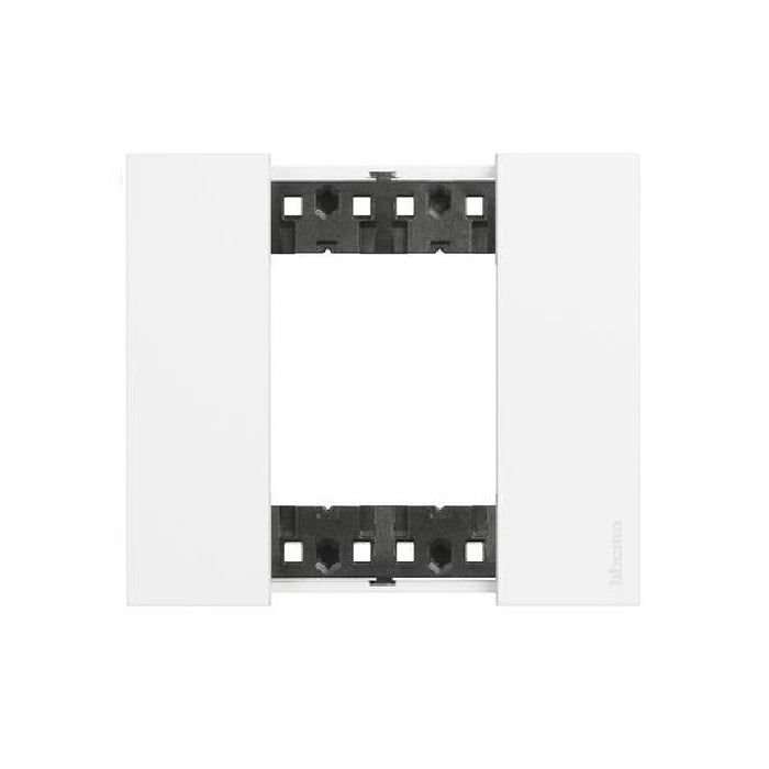 SINGLE FRAME KA4802KW LIVING NOW LEGRAND - WHITE