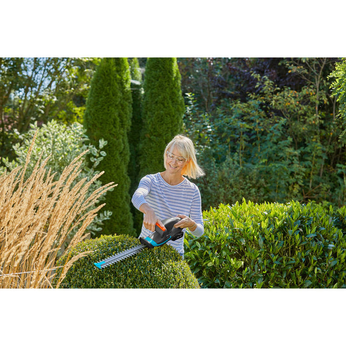 GARDENA EASYCUT 40/18V-P4A 18 V, 40 cm