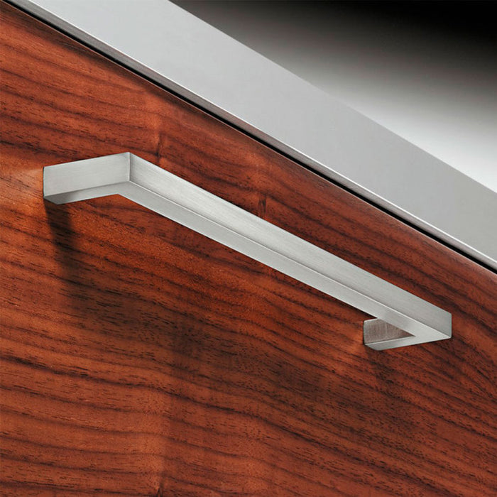 FURNITURE HANDLE POLISHED CHROME 128 MM HAEFELE