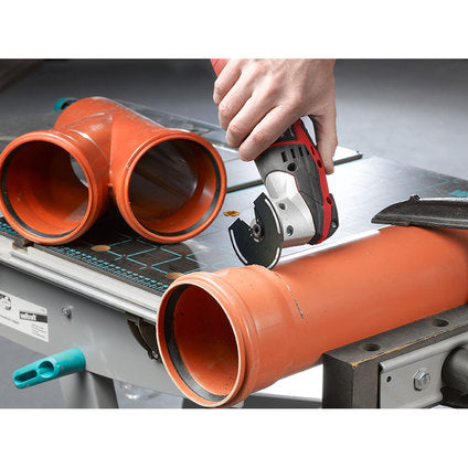 MULTIFUNCTION SAW. SEMI-CIRCULAR DEVICE KWB