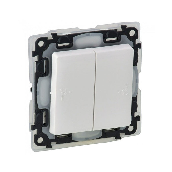 SERIAL KEY 10 AX 250 V~ - IP44 VALENA LIFE LEGRAND - WHITE