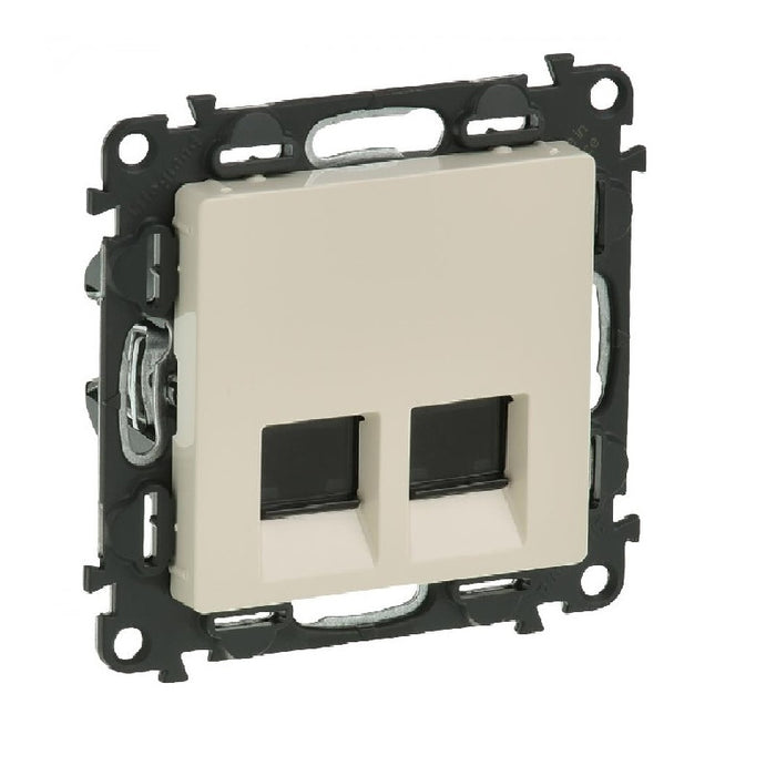 DOUBLE COMPUTER SOCKET RJ45 CAT 6. UTP VALENA LIFE LEGRAND - CREAM