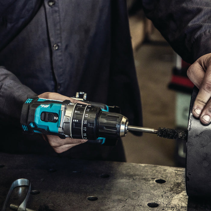 BATTERY BRUSHLESS IMPACT DRILL MAKITA HP002GA201 40 V, 64.00 nm, NUMBER OF BATTERIES 2, 2.00 Ah, SUITCASE