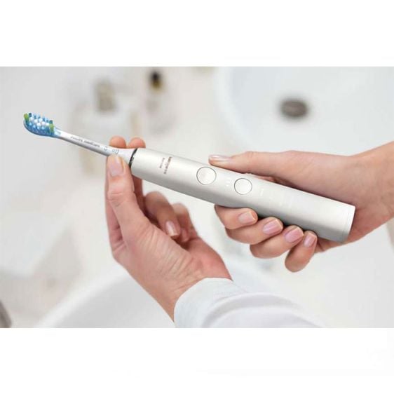 Electric toothbrush + oral shower PHILIPS Sonicare DiamondClean 9000 HX3886/41