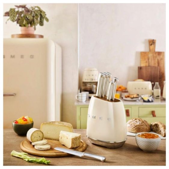 Knife set SMEG KBSF02CR