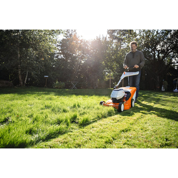 BATTERY SELF-PROPELLED MOWER STIHL RMA 448.2 VC 36 V, MOWING WIDTH 46.00 cm, WITHOUT BATTERY AND CHARGER