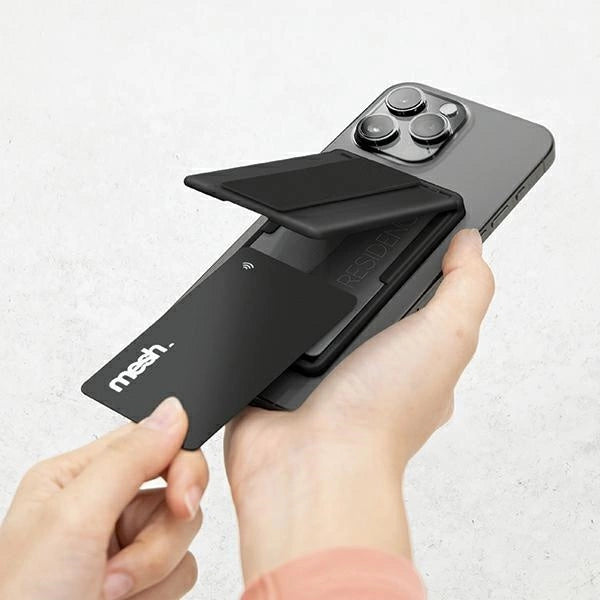 Uniq Heldro ID magnetic wallet with support and wristband - pink