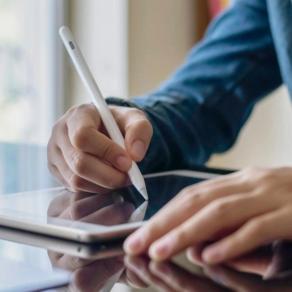 Uniq Pixo Lite 2.0 Magnetic Stylus for iPad - Black/Graphite Black