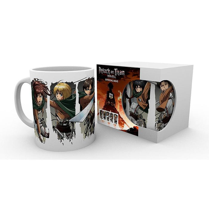 ABYSTYLE ATTACK ON TITAN Character Montage mug - Дрехи и аксесоари<<<Геймърска периферия<<<ValiAPI