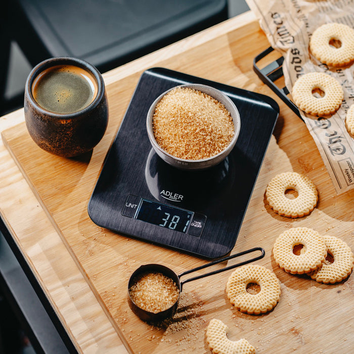 KITCHEN SCALE BLACK ADLER