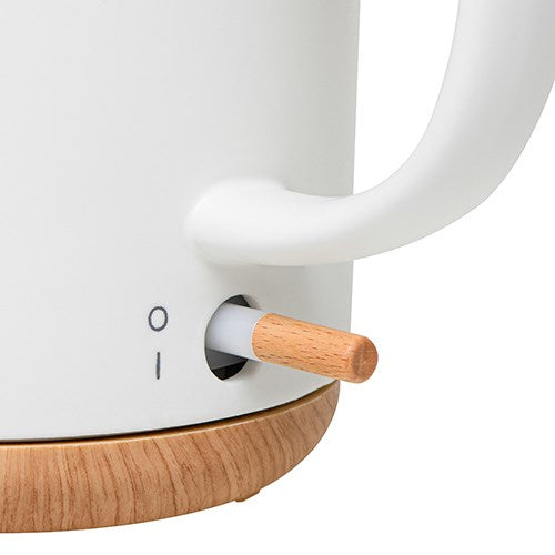 ADLER AD 1304 electric kettle
