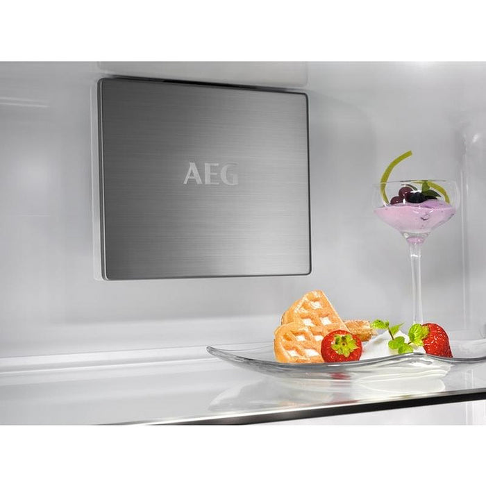 Built-in refrigerator AEG NSC7P751ES, 376 l, No Frost, 188.4 cm