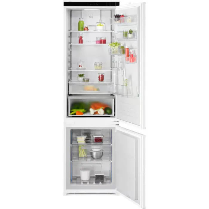 Built-in refrigerator AEG OSC7C191DS GreenZone, 269 l, No Frost, 188.4 cm