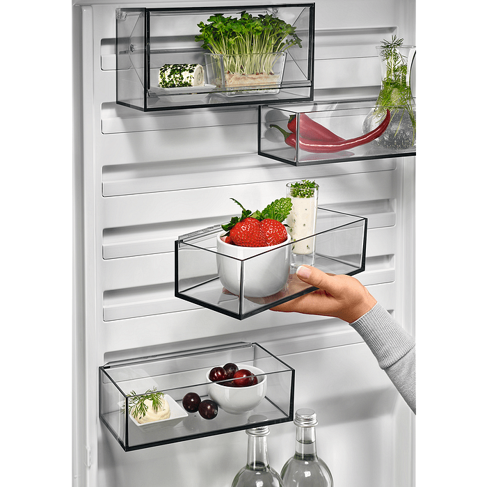 Refrigerator with freezer AEG RCB736E7MX, 367 l, E, No Frost, Stainless steel