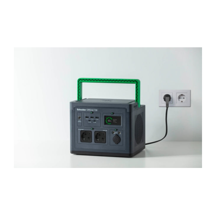 Schneider OffGrid Portable Power Station 730, 738Wh Lithium-ion, 2 Schuko, Sinewave + Schneider OffGrid Portable Solar Panel, 100W