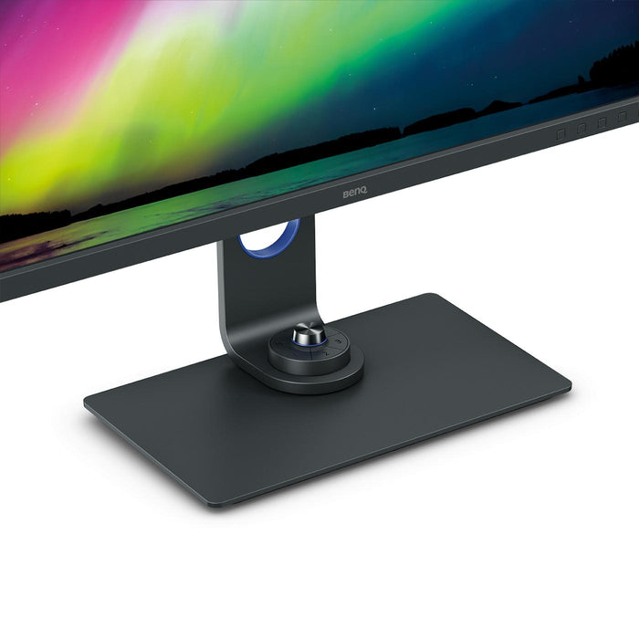 BenQ SW321C monitor