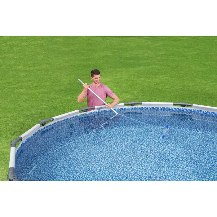 BESTWAY POOL CLEANING BRUSH 58658 - Почистване<<<Басейни плажни артикули и оборудване<<<Градина<<<Praktiker