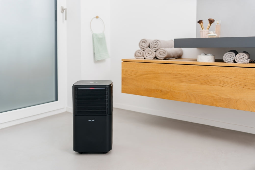 Beurer LE 150 Air Dehumidifier, up to 12 litre/day; rooms  30 m2 (72 m3); Laundry drying function; Removable tank: 2.0 l; Automatic mode; Night mode; Timer;  2 fan levels; Environmentally friendly refrigerant R290