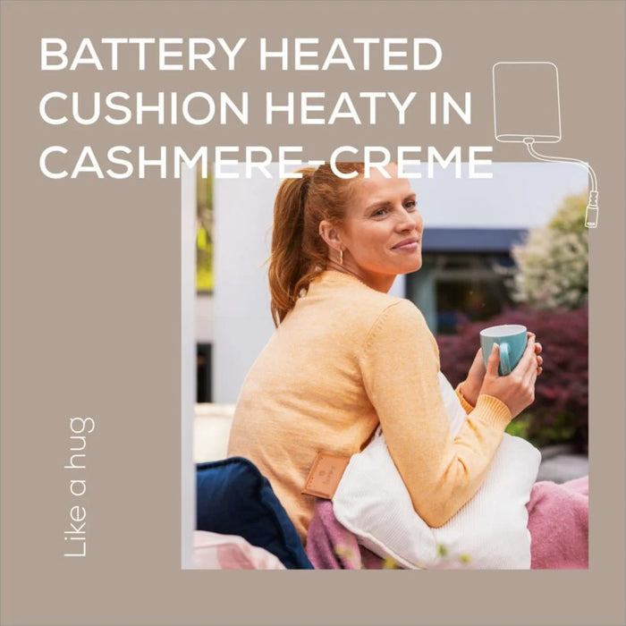 Beurer HK 77 Heaty cashmere-creme; lithium-ion battery; Soft velvet cushion cover machine-washable at 30°C; 3 temperature settings; Fast heating; BSS; 45(L)x45(W) cm