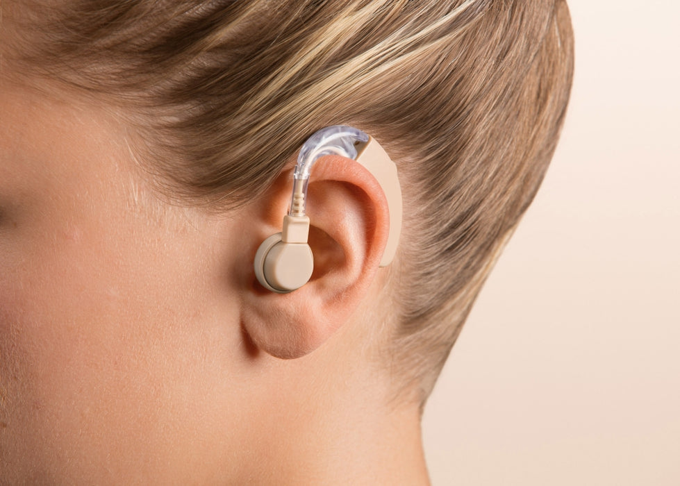 Beurer HA 20 hearing amplifier, Individual adjustment to the ear canal, Ergonomic fit behind the ear,3 attachments to individually adjust to the ear canalFrequency range: 200 to 5000 Hz, Maximum volume 128 dB