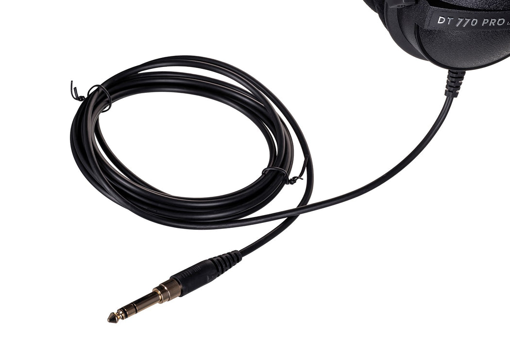 Beyerdynamic DT 770 Pro Black Limited Edition - closed studio headphones