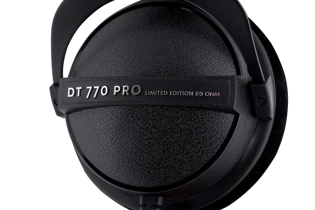Beyerdynamic DT 770 Pro 80 Ω Black Limited Edition - closed studio headphones