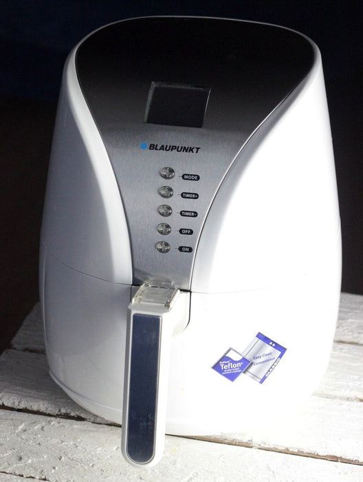 Blaupunkt AFD601 fryer Single 4 L Stand-alone 1500 W Deep fryer White