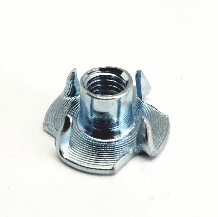 STUD NUT DIN1624/ZINC M4 8PCS BM