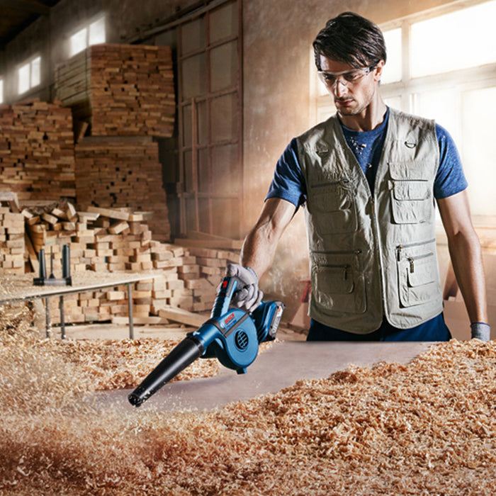 CORDLESS BROOM BOSCH GBL 18V-120 18 V, MAXIMUM BLOW SPEED 270 km/h