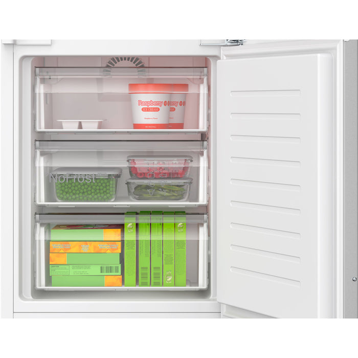 Built-in refrigerator BOSCH KIN96VFD0