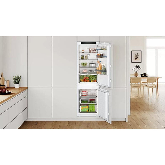 Built-in refrigerator BOSCH KIN86VFE0