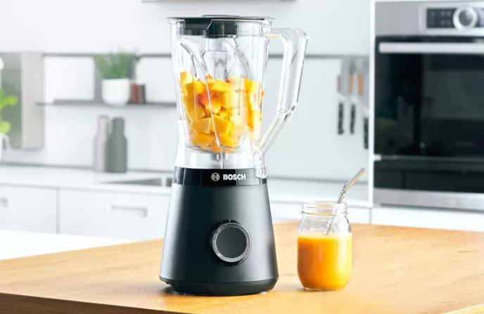 Bosch MMB6141B Series 4, VitaPower Blender, 1200 W, Tritan blender jug 1.5 l, Two speed settings and pulse function, ProEdge stainless steel blades made in Solingen, Black