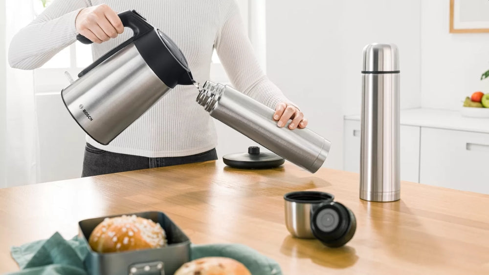 Bosch TWK7L460, Kettle, 2000-2400 W, 1.7 l,  Cup indicator, Triple safety function, Stainless steel