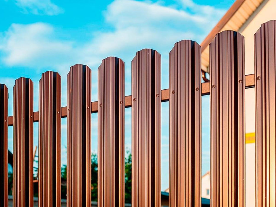 METAL FENCE LAMELL BROWN MAT 150X9CM