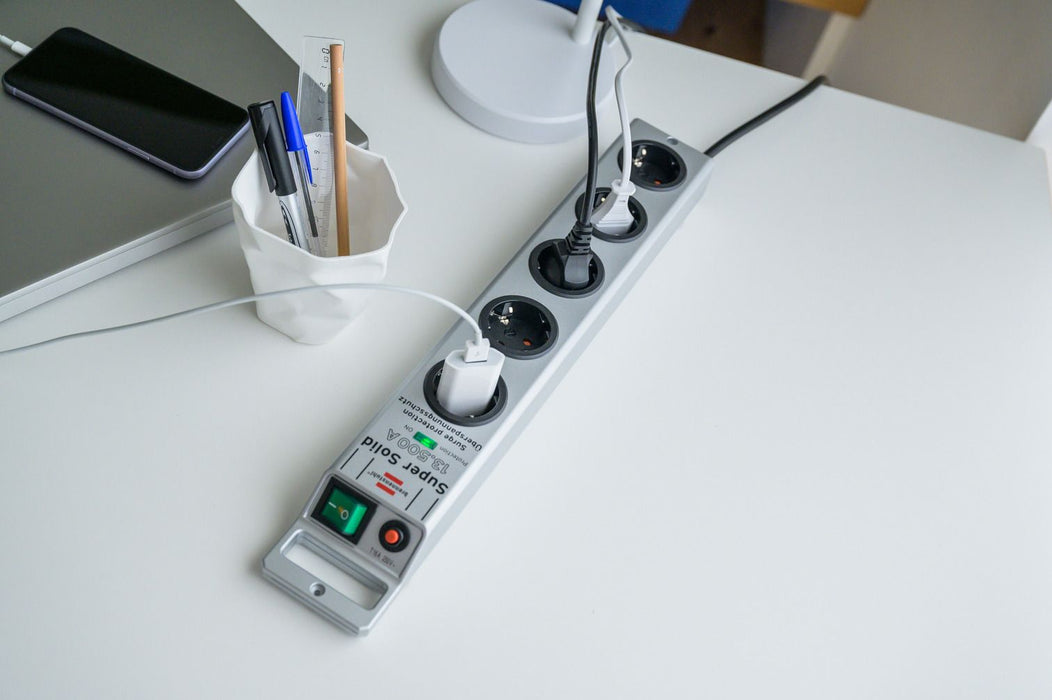 Power Socket - 5 sockets with Switch Brennenstuhl Super-Solid 3600 W (2,5 m)