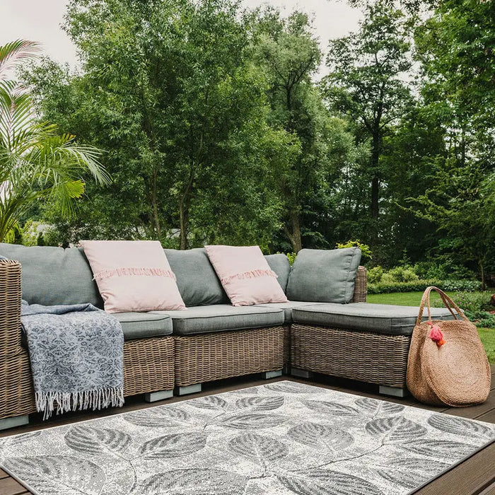 BRUSSELS CARPET 160X230 CM GRAY LEAVES CREAM - Килими<<<Килими<<<Мебели и