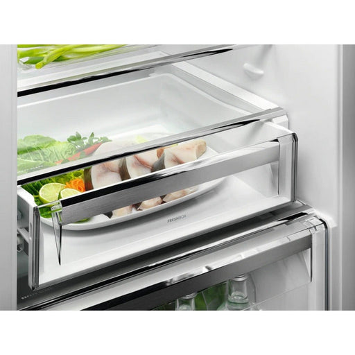 Built-in refrigerator AEG SCB819E8TS - Хладилници за вграждане<<<Уреди за вграждане<<<TechMart&&&AEG с 2 + 3 години