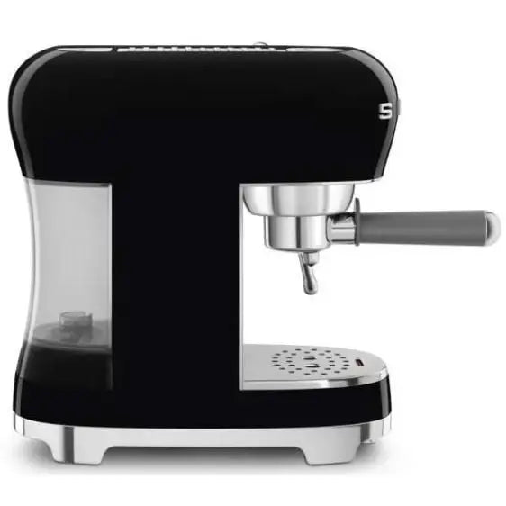 Coffee machine SMEG ECF02BLEU - Кафемашини еспресо<<<Кафемашини<<<Малки електроуреди<<<TechnoMix