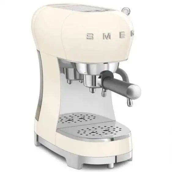 Coffee machine SMEG ECF02CREU - Кафемашини еспресо<<<Кафемашини<<<Малки електроуреди<<<TechnoMix