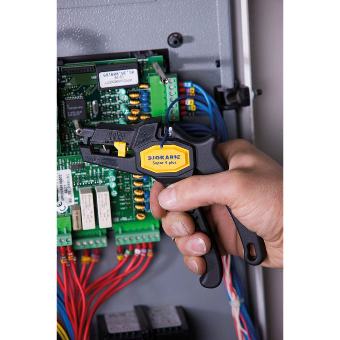 Cable stripping pliers JOKARI Super 4 Plus