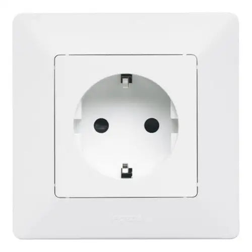 CONTACT SINGLE WHITE LEGRAND Valena Life - Ключове и контакти<<<Електроматериали<<<Praktiker&&&Ключове и
