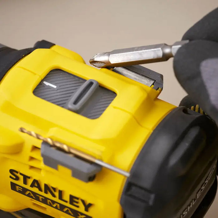 CORDLESS BRUSHLESS IMPACT DRILL STANLEY SFMCD726D2K-QW 18 V 80.00 nm NUMBER OF BATTERIES 2 2.00 Ah CASE - Акумулаторни
