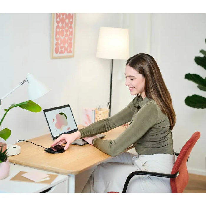 Cordless Charger Trust 24784 Black USB-C 15 W - USB зарядни и кабели<<<Електроника Телефони и таблети<<<Компютри|