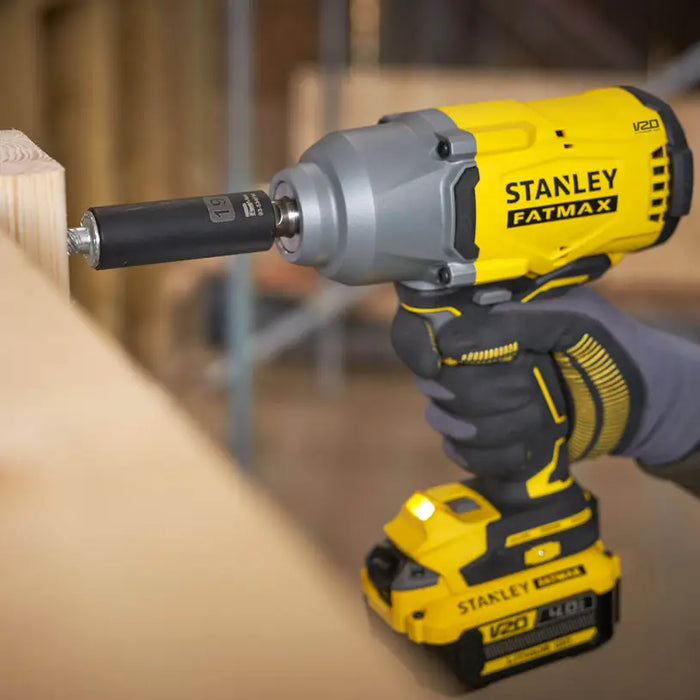 CORDLESS IMPACT WRENCH STANLEY SFMCF940B-XJ 18 V 950.00 nm WITHOUT BATTERY AND CHARGER - Акумулаторни