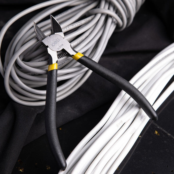 Cutting Nippers 6’’ Deli Tools EDL2706 (black) - Pliers<<<Tools<<<InnproXML