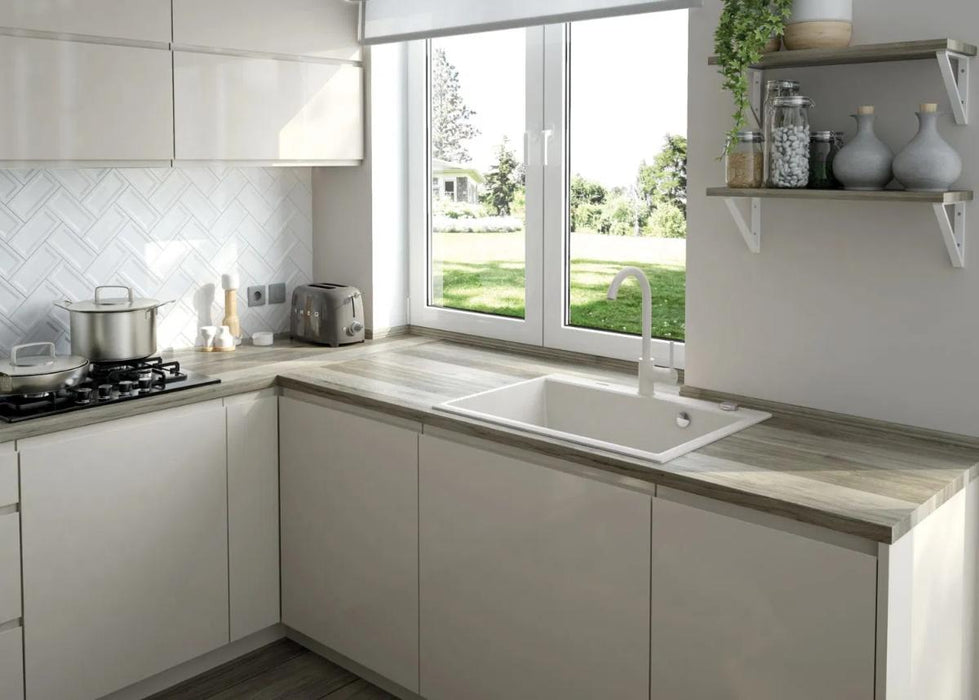 Kitchen faucet